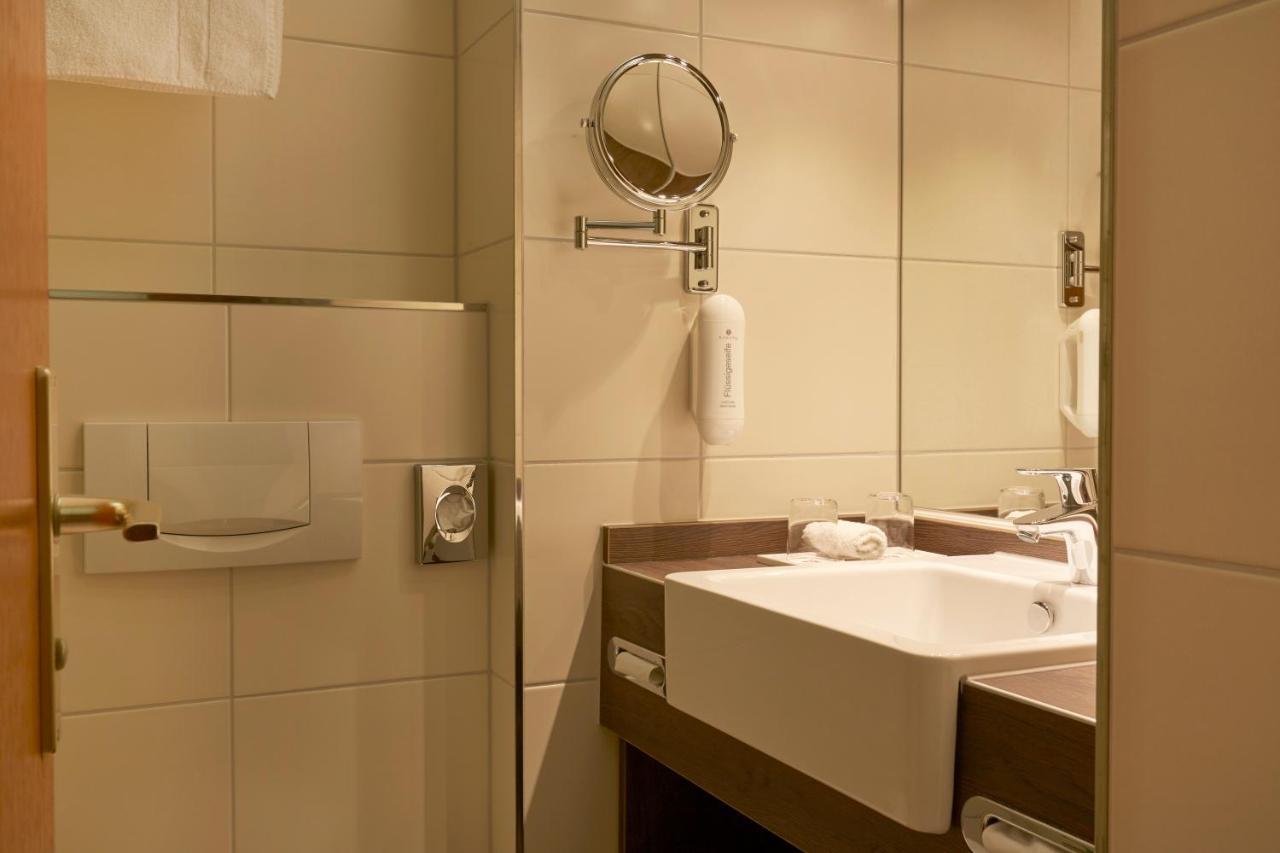 H+ Hotel Nuernberg الغرفة الصورة